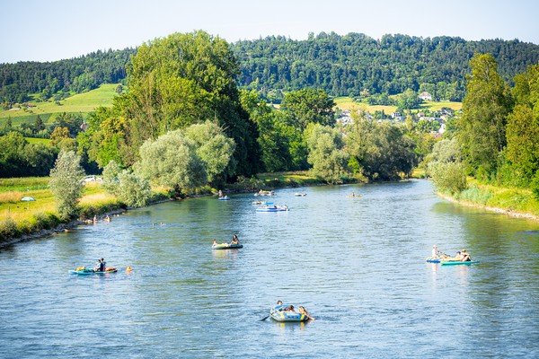 Badeplätze an Fluss und See